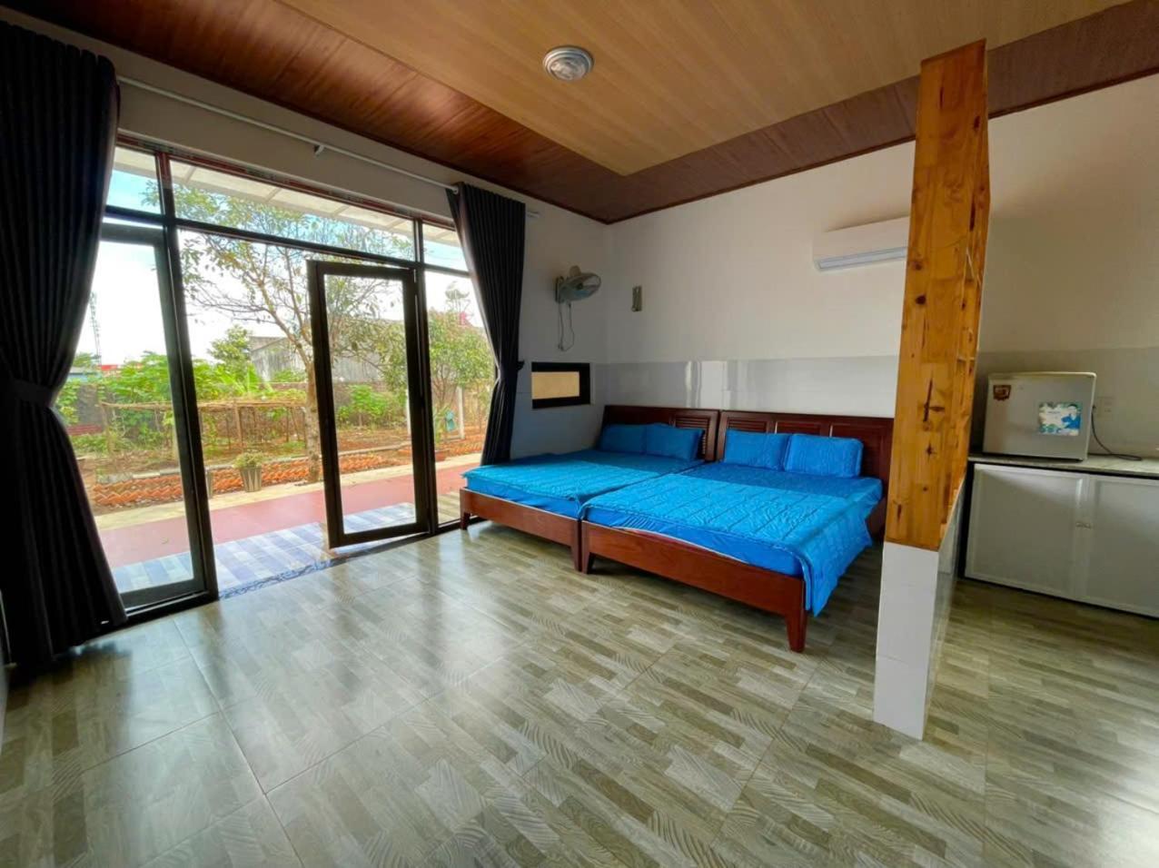 Thu Hien Hotel Pleiku - By Bay Luxury Plei Holang Exterior foto