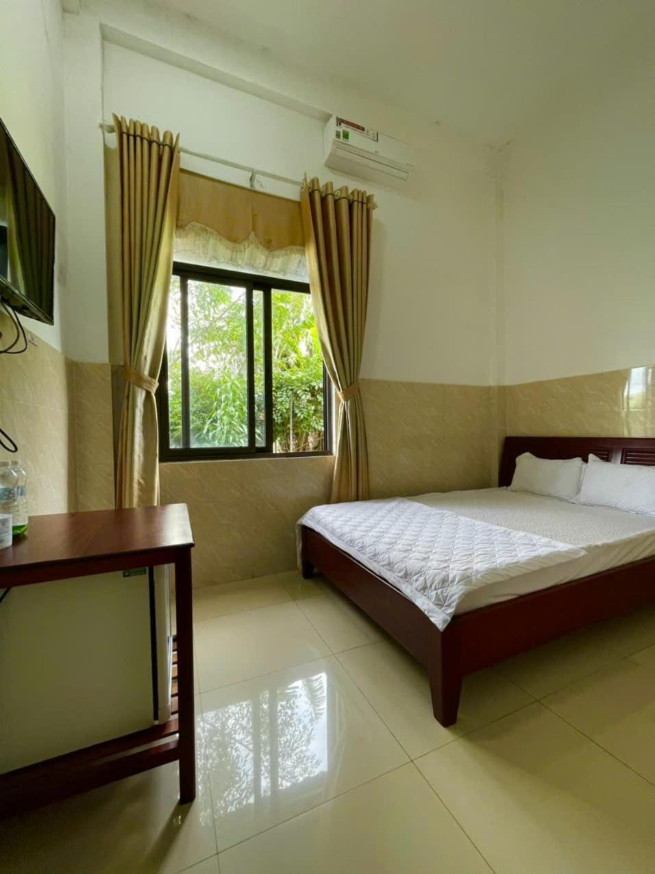 Thu Hien Hotel Pleiku - By Bay Luxury Plei Holang Exterior foto