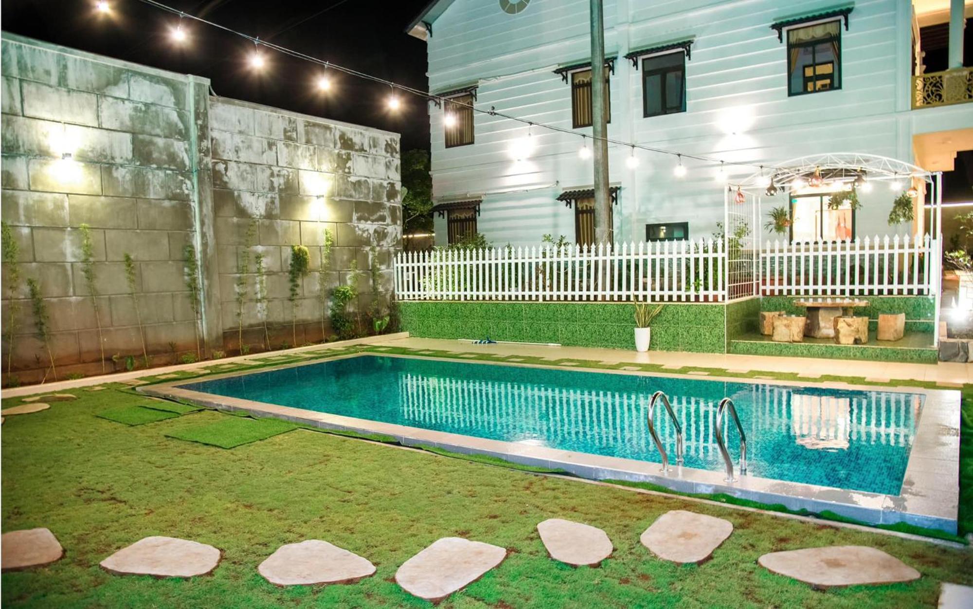 Thu Hien Hotel Pleiku - By Bay Luxury Plei Holang Exterior foto